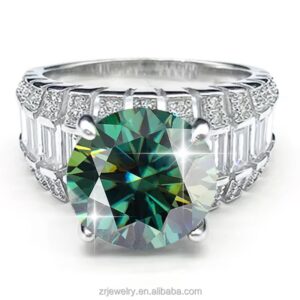 Ring Emerald Green L – 5 Carat –