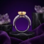 Golden Centre Baguette Ladder - Monaya Diamonds
